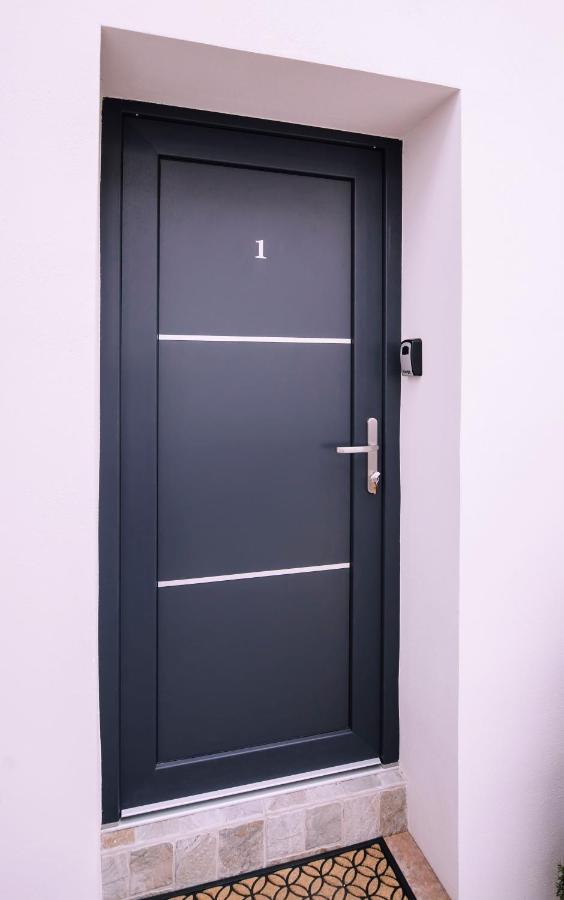 Mani Studio Sibiu Exteriör bild