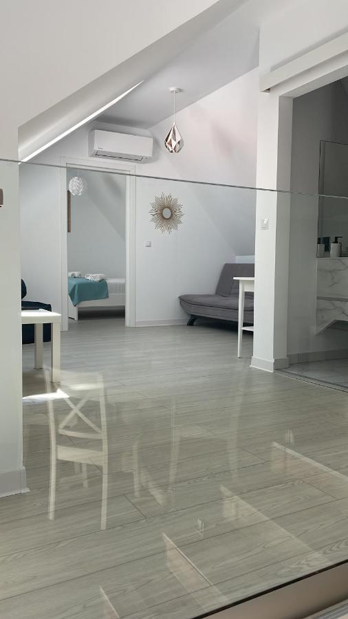 Mani Studio Sibiu Exteriör bild